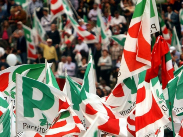 Bild von Fahnen der Partito Democratico